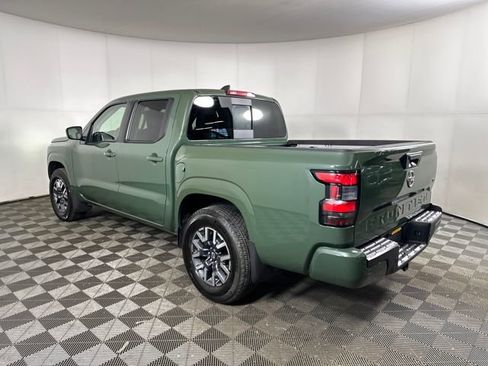 Used 2024 Nissan Frontier SL w/ Technology Package image 5