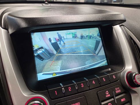 Used 2016 GMC Terrain SLE image 28