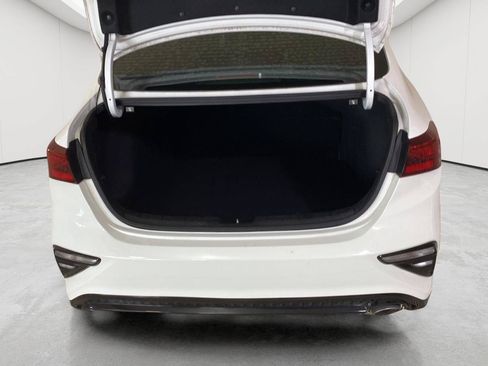 Used 2020 Kia Forte LXS FWD image 14