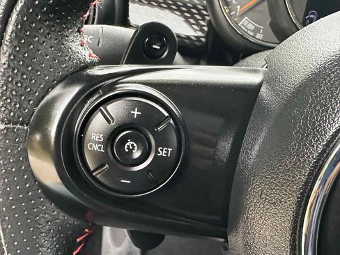 Used 2020 MINI Cooper S image 24