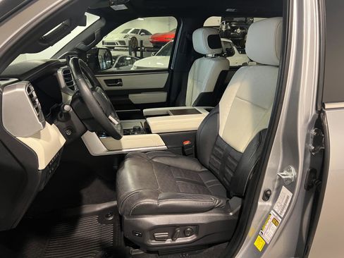 Used 2024 Toyota Sequoia Capstone image 9