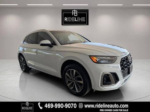 Used 2022 Audi Q5 2.0T Premium Plus w/ Premium Plus Package AWD/4WD image 2