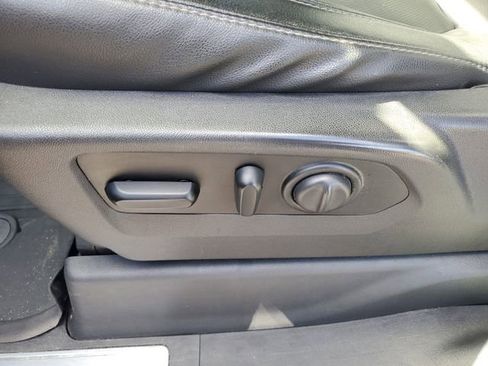 Used 2019 GMC Sierra 1500 SLT w/ SLT Premium Plus Package image 7