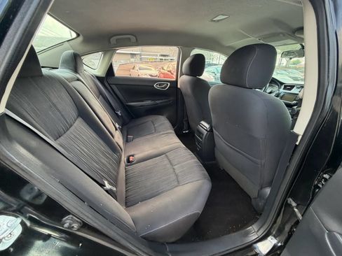 Used 2017 Nissan Sentra SV FWD image 10