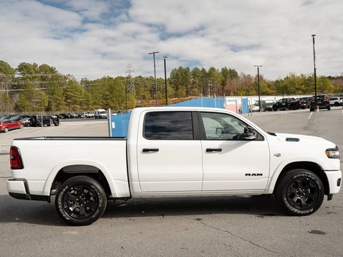 New 2026 RAM 1500 Big Horn AWD/4WD image 11
