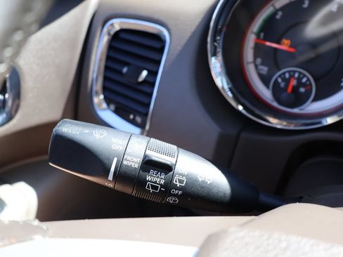 Used 2012 Dodge Durango SXT AWD/4WD image 13