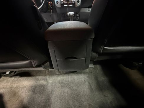 Used 2015 Nissan Frontier PRO-4X w/ Pro-4x Luxury Package image 32