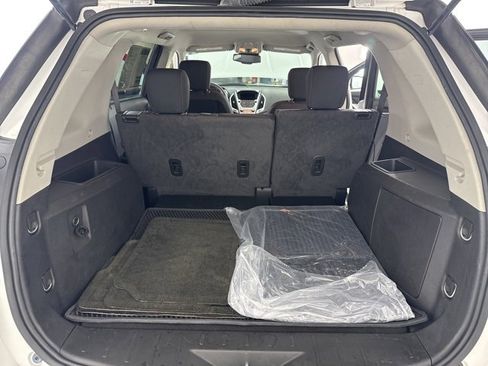 Used 2017 GMC Terrain SLE image 21