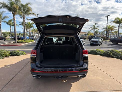 Used 2024 Volkswagen Atlas SE image 7
