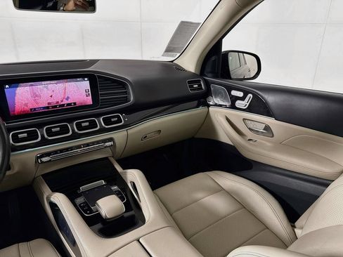 Used 2020 Mercedes-Benz GLE 350 4MATIC image 25