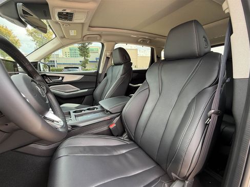 Certified 2026 Acura MDX Technology Package image 11