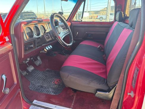 Used 1989 Dodge D/W Truck 100 image 15