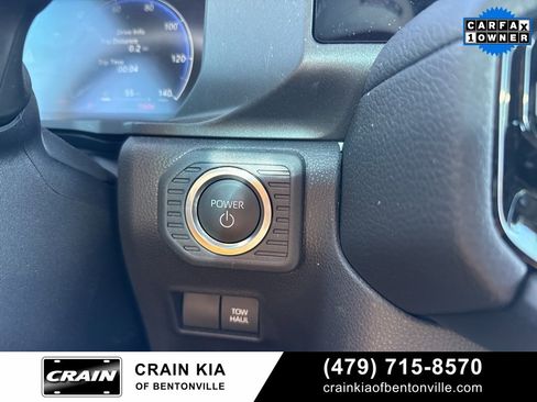 Used 2025 Toyota Land Cruiser image 23