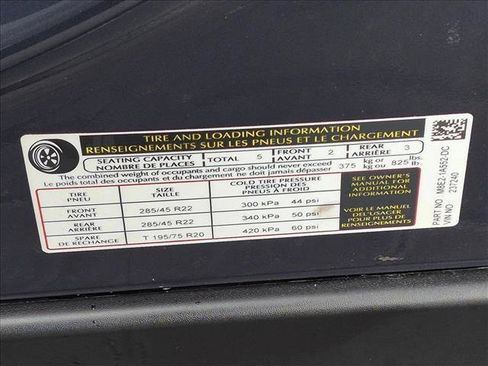 Used 2024 Land Rover Range Rover SE AWD/4WD image 21