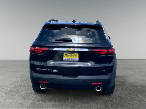 Used 2023 Chevrolet Traverse LT AWD/4WD image 4