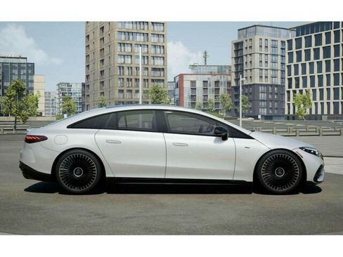 New 2025 Mercedes-Benz EQS AMG 4MATIC image 3