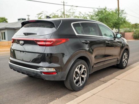 Used 2021 Kia Sportage LX FWD image 5