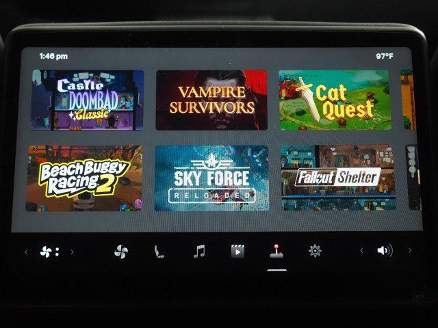 Used 2026 Tesla Model Y Long Range RWD image 28