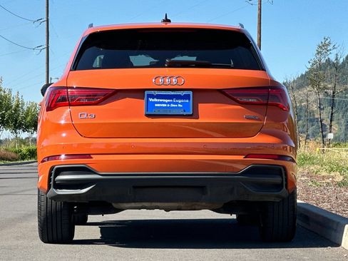 Used 2025 Audi Q3 2.0T Premium AWD/4WD image 4