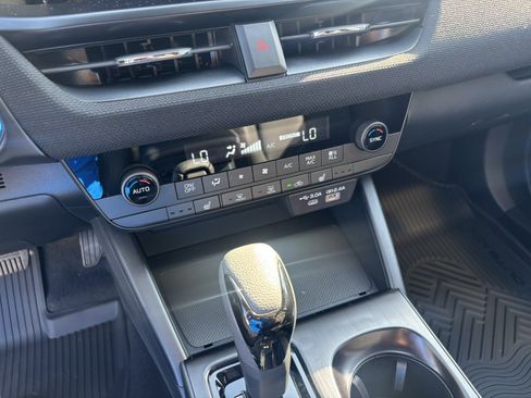 New 2026 Subaru Outback Premium AWD/4WD image 22