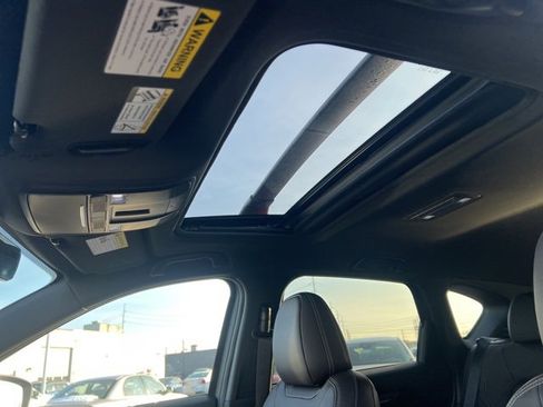 New 2025 MAZDA CX-5 Signature image 25