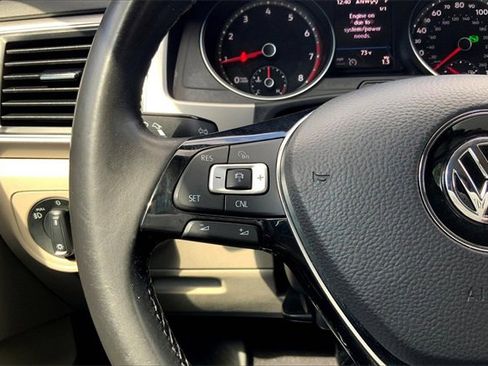 Used 2018 Volkswagen Atlas SE image 19