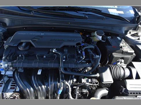 New 2026 Hyundai Elantra Limited FWD image 8
