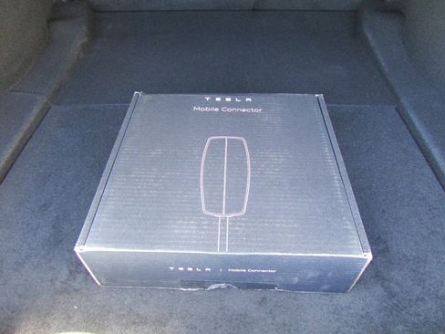 Used 2023 Tesla Model 3 Standard Range RWD image 33