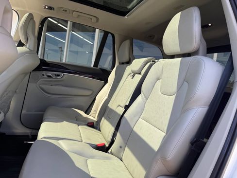 Used 2016 Volvo XC90 T6 Momentum w/ Protection Package Plus AWD/4WD image 27