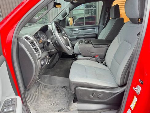 Used 2022 RAM 1500 Big Horn AWD/4WD image 12