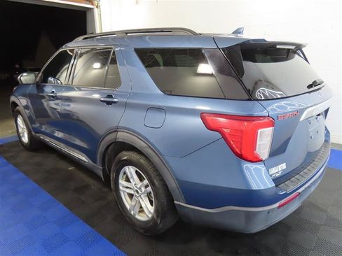 Used 2020 Ford Explorer XLT RWD image 11