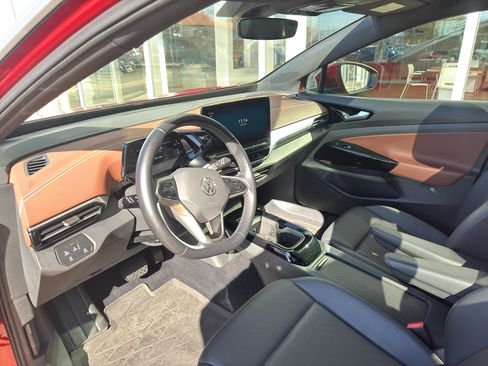 Used 2021 Volkswagen ID.4 Pro S w/ Gradient Package image 9