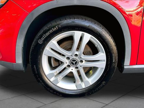 Used 2019 Mercedes-Benz GLA 250 4MATIC image 11