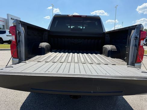 Used 2026 Chevrolet Silverado 1500 LT Trail Boss w/ LT Trail Boss Premium Package AWD/4WD image 22