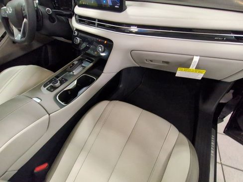 Used 2026 INFINITI QX60 Pure w/ Cargo Package image 21