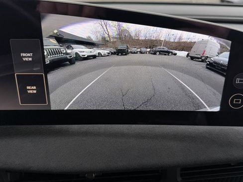 Used 2023 Lucid Air Grand Touring image 47