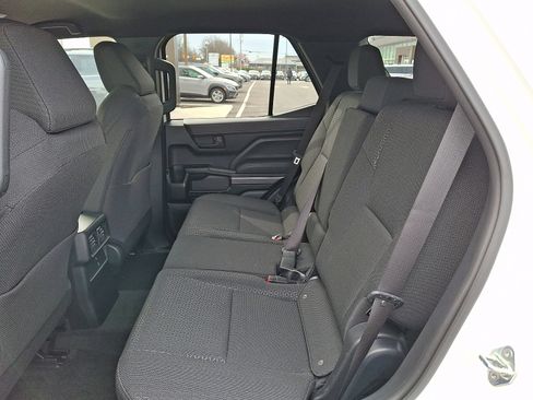 Used 2025 Toyota 4Runner SR5 image 10