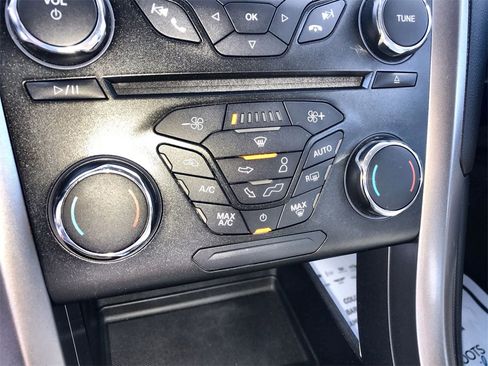 Used 2018 Ford Fusion S image 19