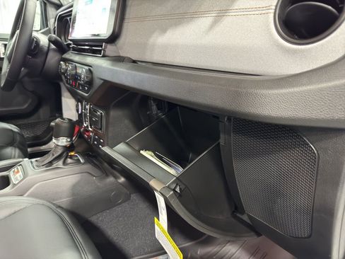 New 2025 Jeep Wrangler Willys image 15