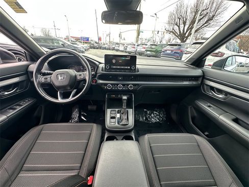 Used 2023 Honda CR-V Sport image 18