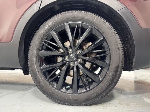 Used 2022 Kia Telluride SX w/ Towing Package AWD/4WD image 9
