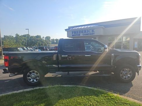 Used 2023 Ford F250 King Ranch w/ Chrome Package AWD/4WD image 3