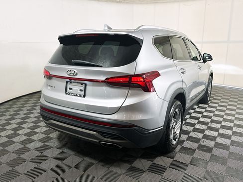 Used 2023 Hyundai Santa Fe SEL FWD image 3