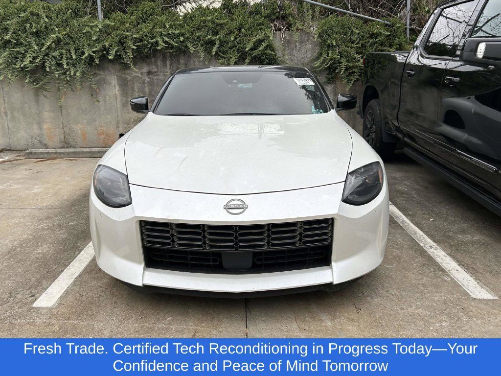 Used 2024 Nissan Z Performance w/ Floor Mat Package RWD image 2