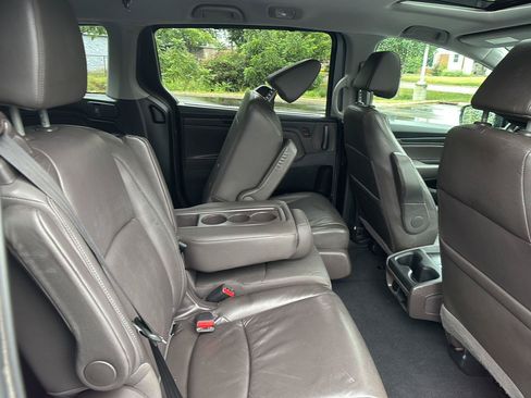 Used 2018 Honda Odyssey EX-L image 18