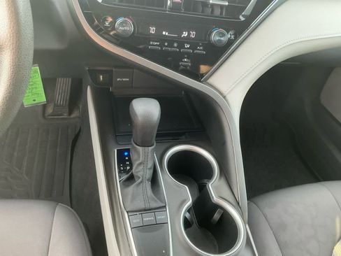 Used 2024 Toyota Camry LE image 22