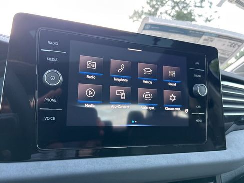 New 2026 Volkswagen Jetta SE image 27