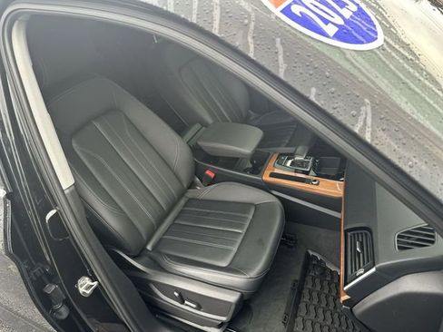 Used 2023 Audi Q5 2.0T Premium w/ Convenience Package AWD/4WD image 27
