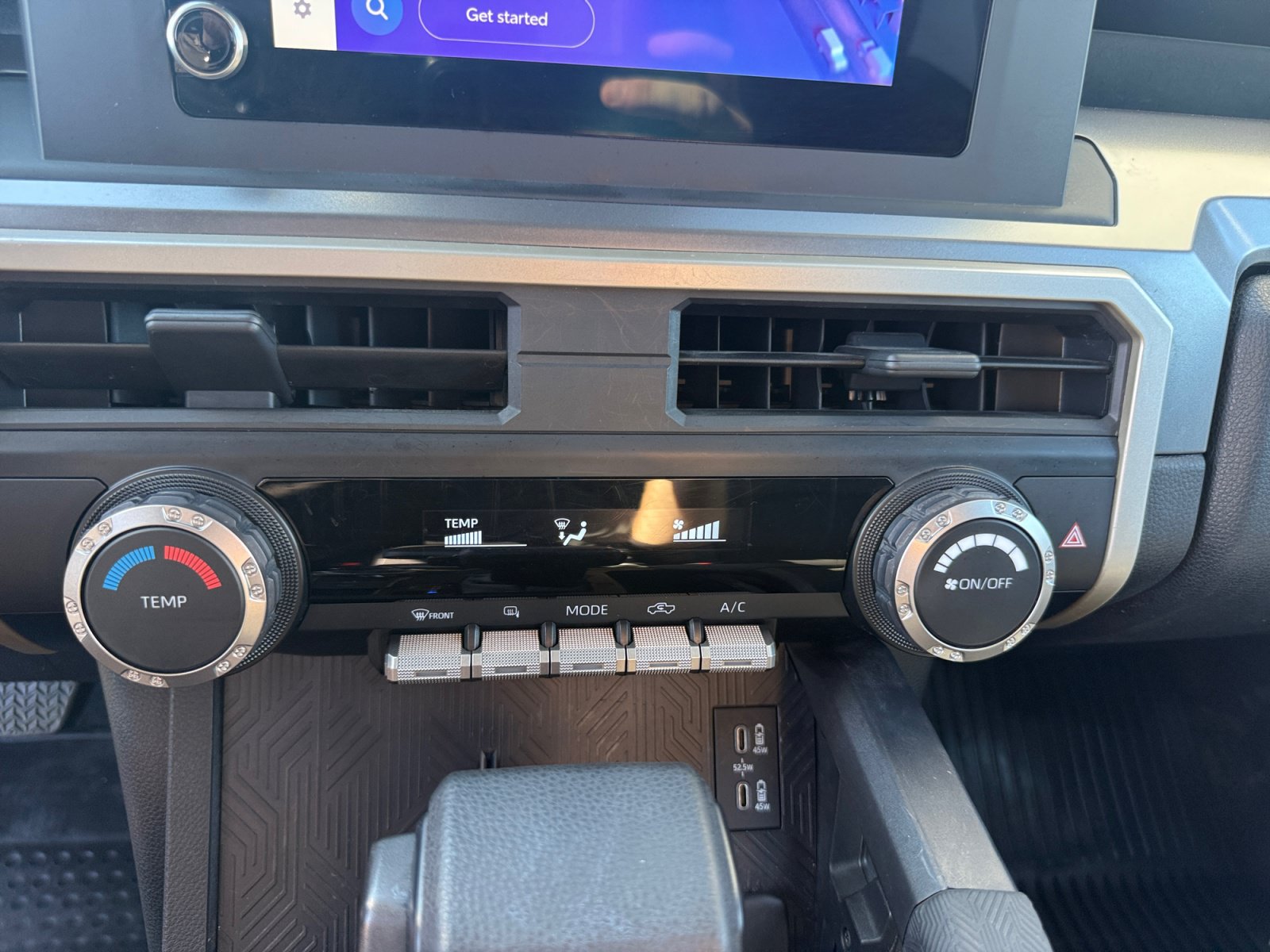 Used 2024 Toyota Tacoma SR5 AWD/4WD image 25