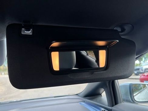 New 2026 Chevrolet Equinox EV LT image 28